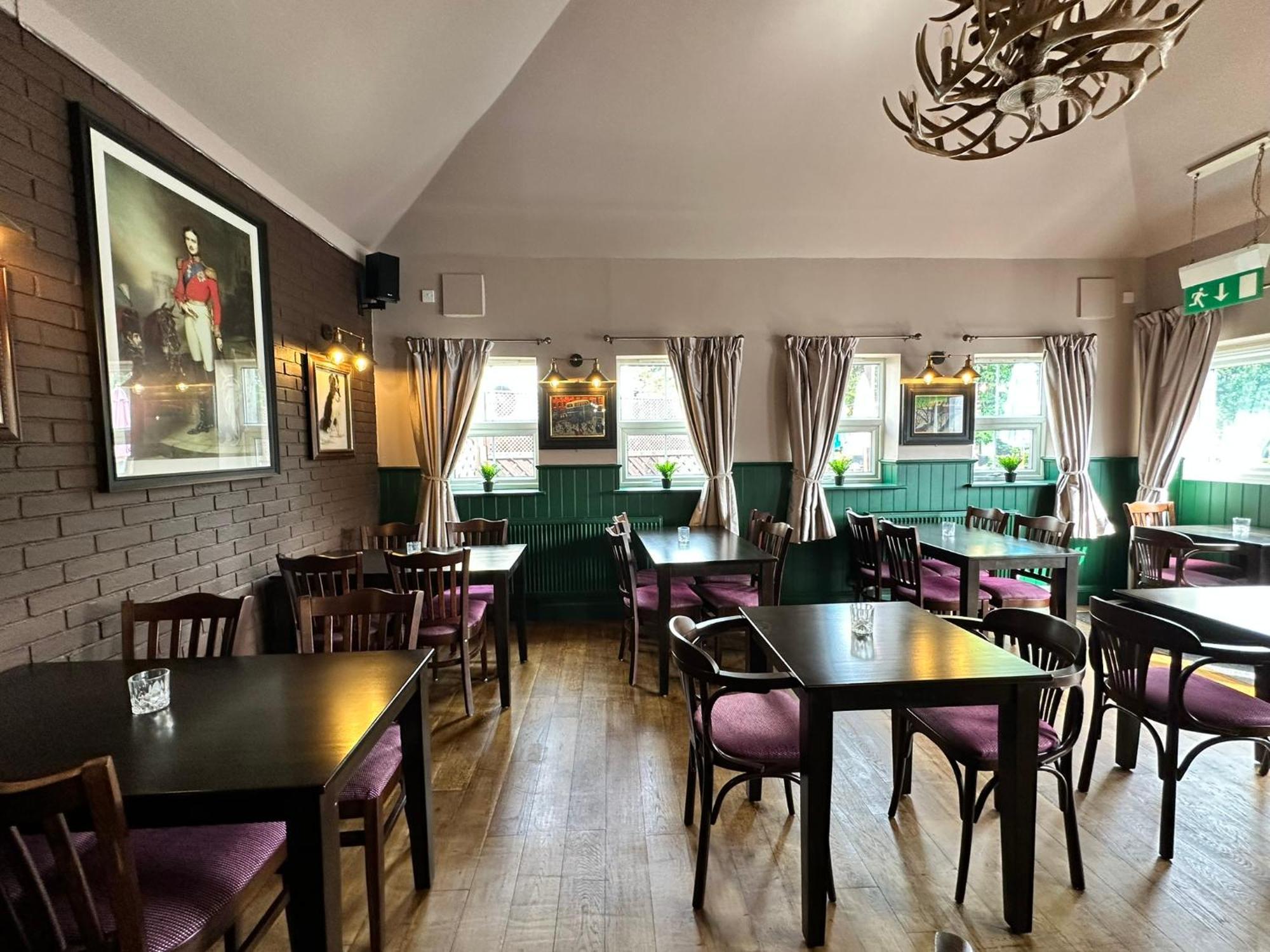 The Prince Albert Pub & Hotel Windsor Zewnętrze zdjęcie